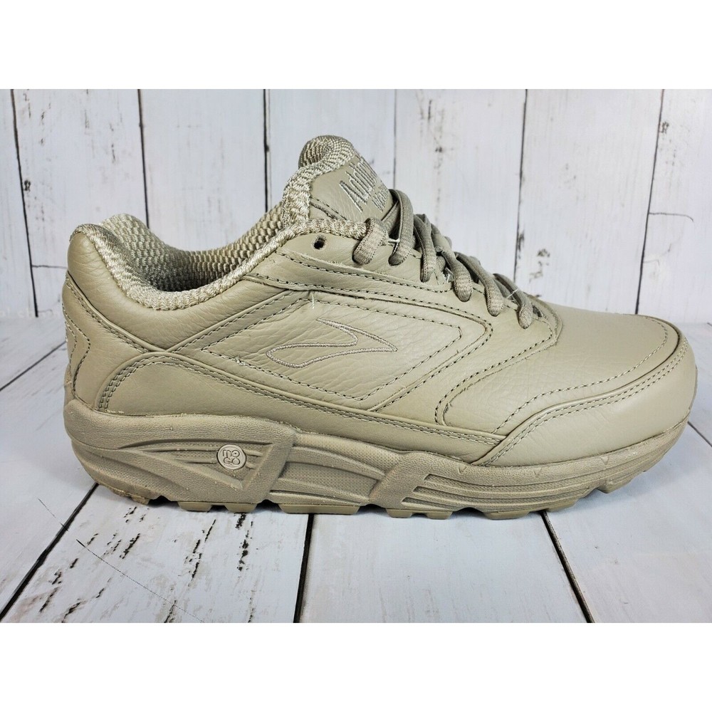 Brooks Addiction Sneakers Women's Size 7 Leather Comfort Walking Shoes D Wide - Picture 2 of 10